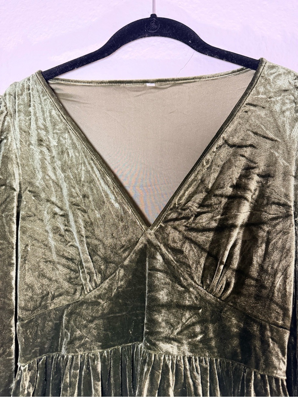 NWT Halara Velvet Mini Chill Dress Olive Green Deep V Ruffle Hem M - Picture 8 of 8